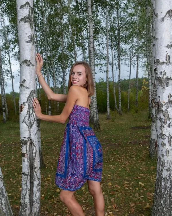 28112500008309 MODEL STUDY 8X10 PRINT